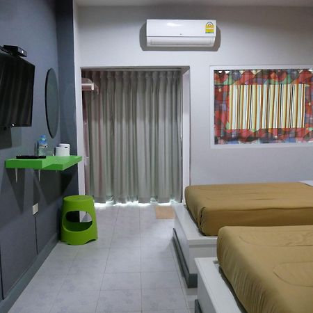 Pk Hotel Buriram Luaran gambar